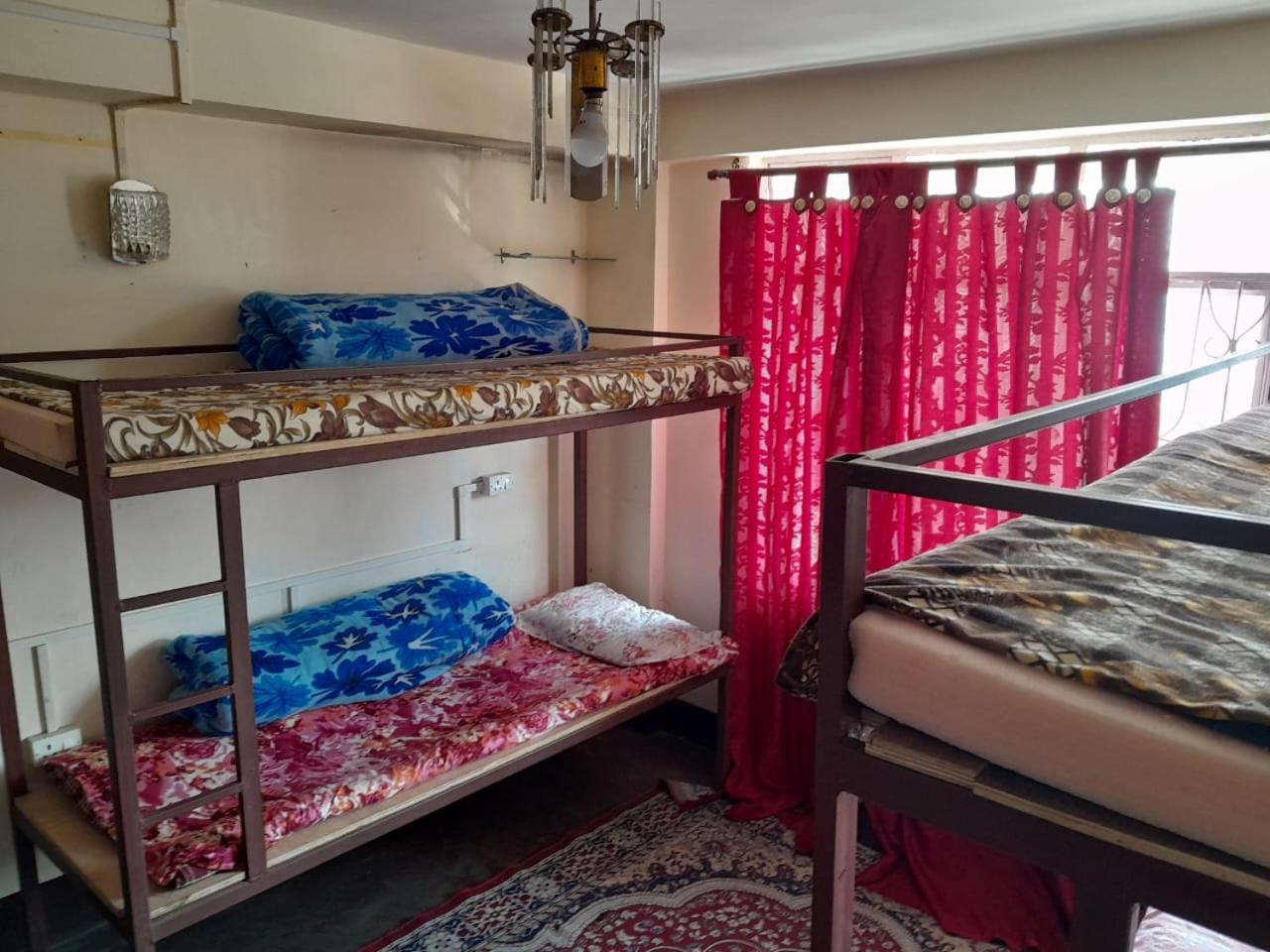 Backpackers Hub Hostel Νταρτζίλινγκ Εξωτερικό φωτογραφία