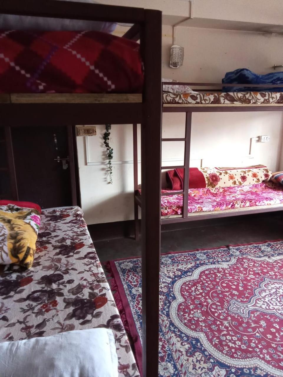 Backpackers Hub Hostel Νταρτζίλινγκ Εξωτερικό φωτογραφία